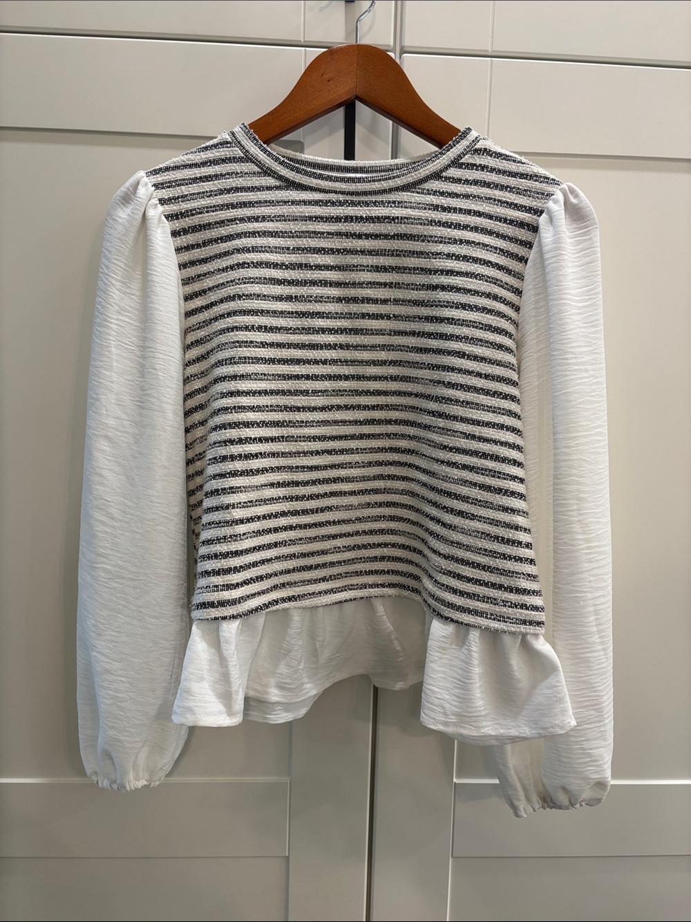 Striped Knit Peplum Top with Puff Sleeves - White/Gray